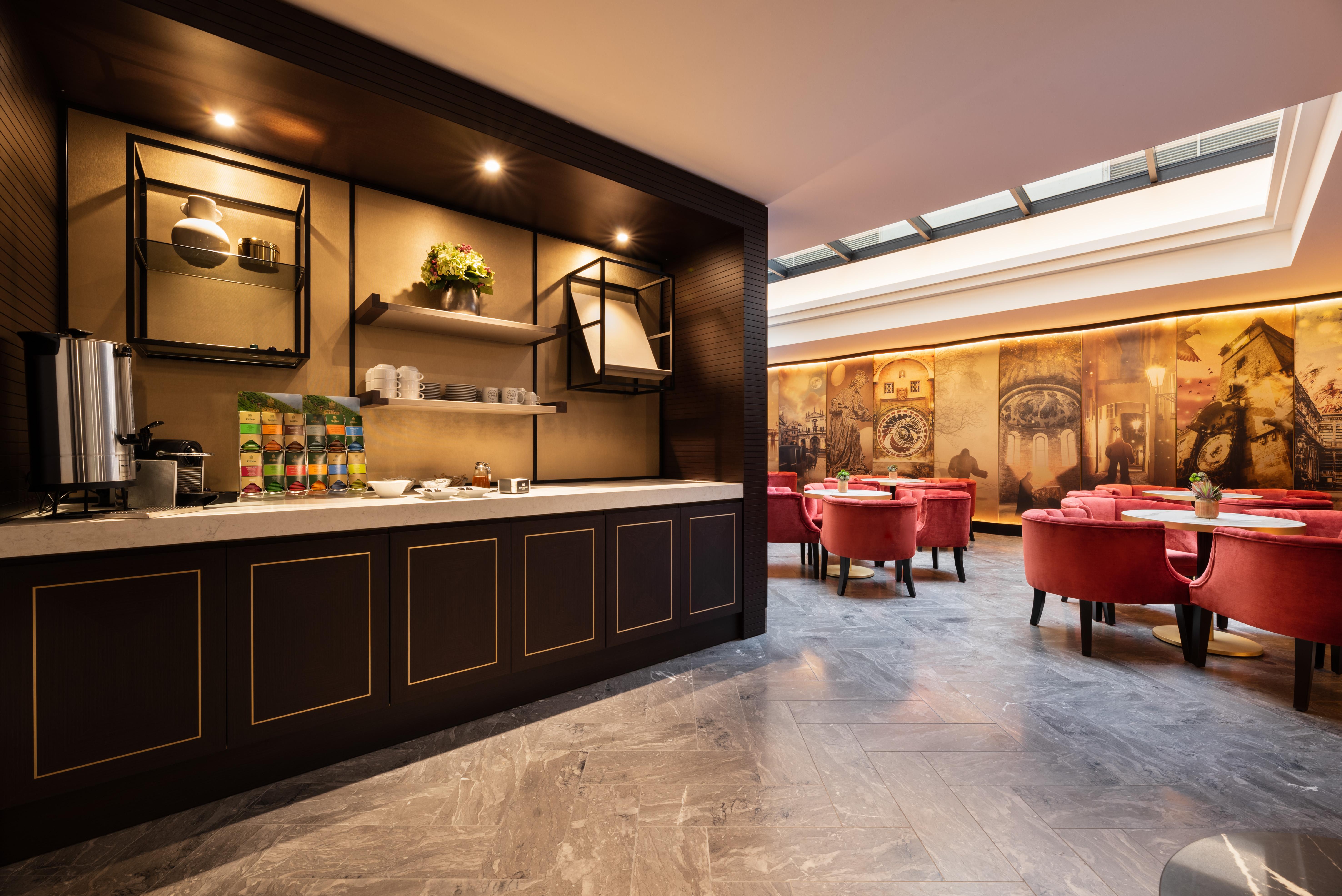 Aurea Legends By Eurostars Hotel Company براغ المظهر الخارجي الصورة